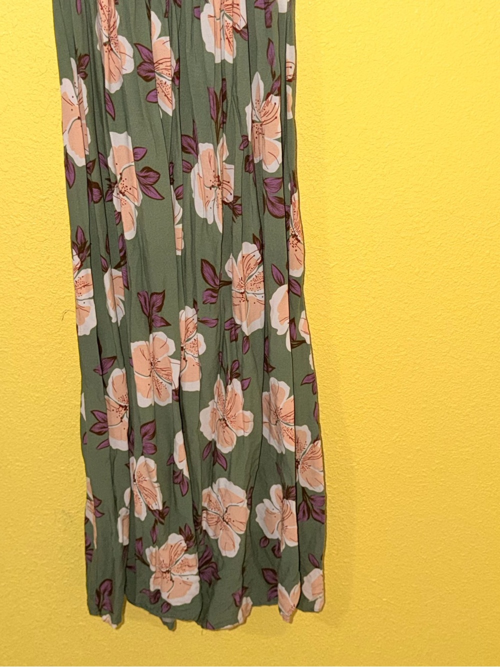 Olive Green Floral Maxi Dress with Puff Sleeves - Picture 3 of 11